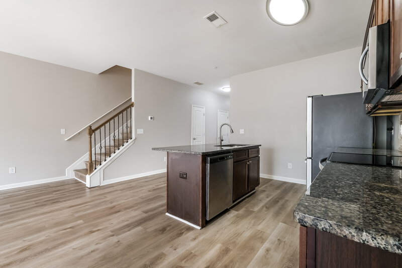 1,885/Mo, 1890 Old Dogwood Jonesboro, GA 30238 Kitchen View 3