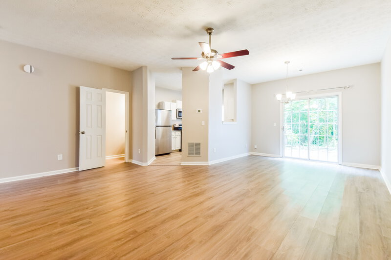 1,800/Mo, 1563 River Main Ct Lawrenceville, GA 30046 Living Room View 2