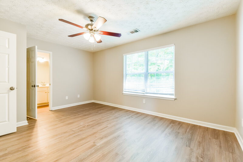 1,800/Mo, 1563 River Main Ct Lawrenceville, GA 30046 Main Bedroom View