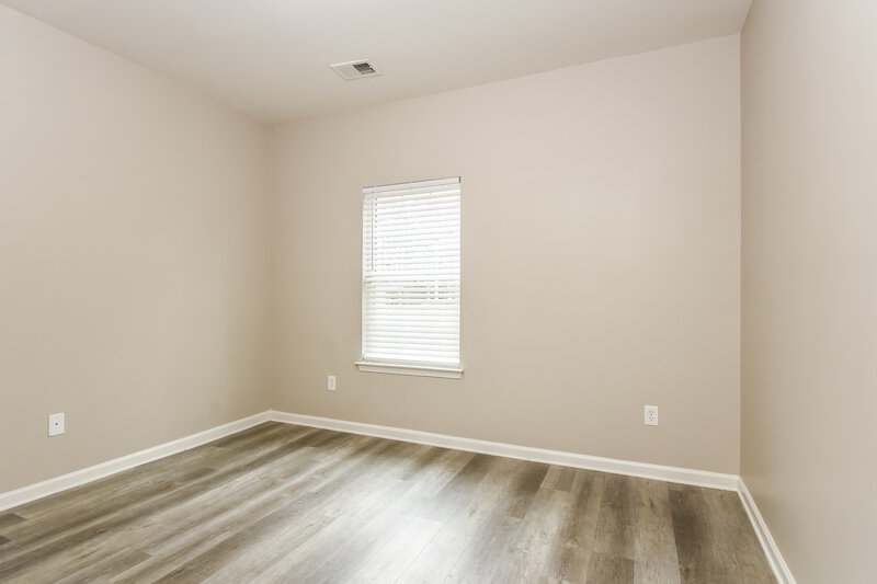 2,805/Mo, 4213 Kenwood Trl Atlanta, GA 30349 Bedroom View 3