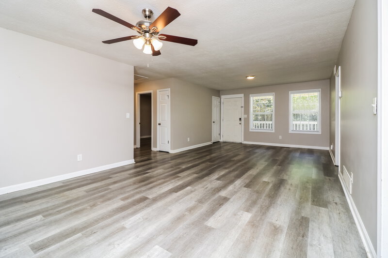 1,765/Mo, 6677 Birchwood Ter Winston, GA 30187 Living Room View 3