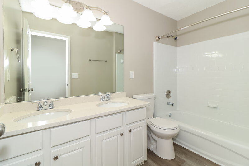 2,520/Mo, 2668 Davenham Ln Duluth, GA 30096 Bathroom View