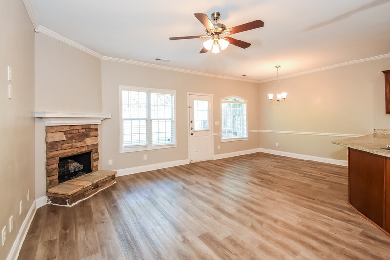 1,975/Mo, 242 Derby Ct Acworth, GA 30102 Living Room View