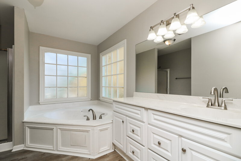 2,675/Mo, 2308 October Ct NW Acworth, GA 30102 Main Bathroom View 2