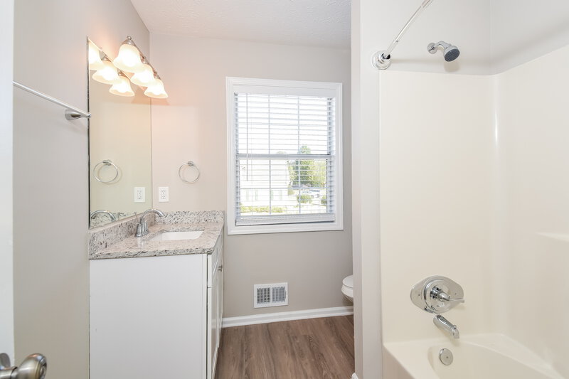 2,435/Mo, 2282 Martingale Ln Lawrenceville, GA 30044 Bathroom View