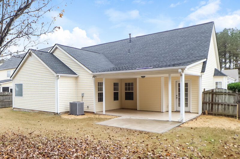 2,010/Mo, 358 Shadowbrooke Cir Loganville, GA 30052 Rear View