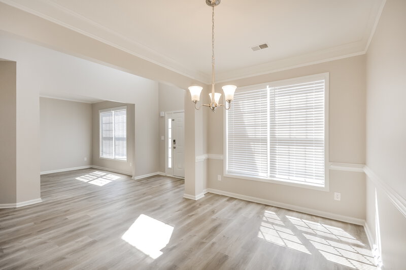 2,370/Mo, 613 Windham Way McDonough, GA 30253 Dining Room View