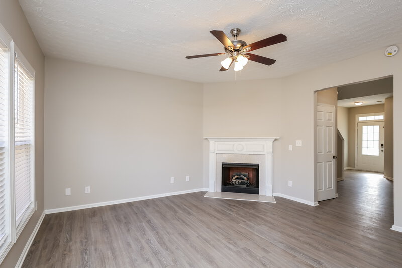 2,390/Mo, 205 Cool Weather Dr Lawrenceville, GA 30045 Living Room View