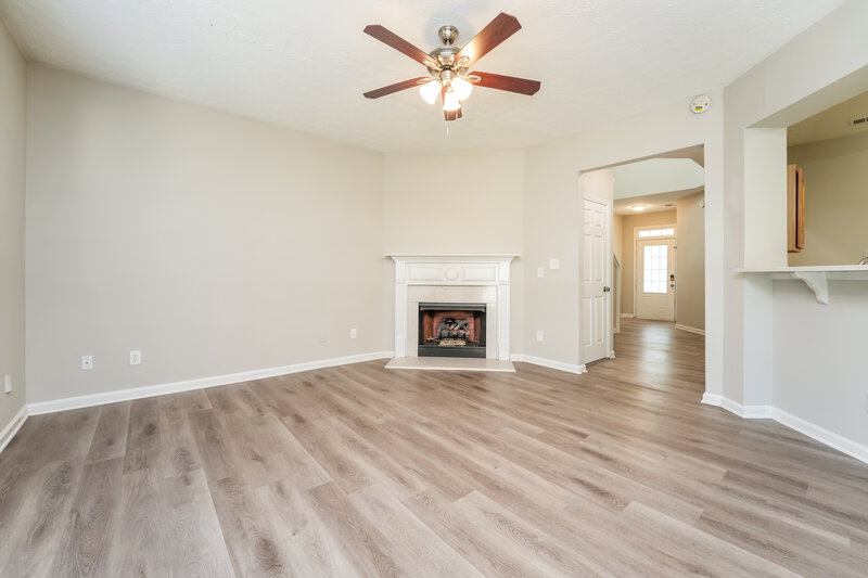 2,315/Mo, 205 Cool Weather Dr Lawrenceville, GA 30045 Living Room View