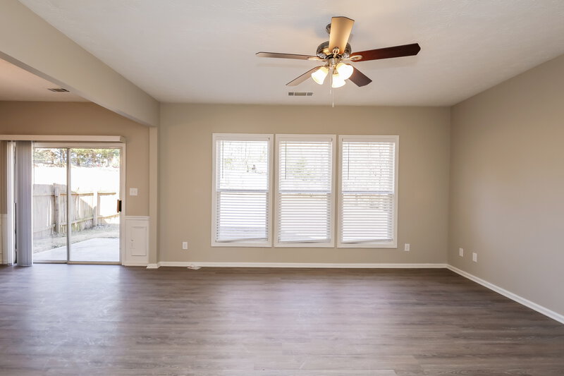 2,390/Mo, 205 Cool Weather Dr Lawrenceville, GA 30045 Living Room View 3