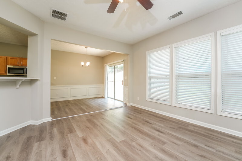 2,315/Mo, 205 Cool Weather Dr Lawrenceville, GA 30045 Living Room View 2