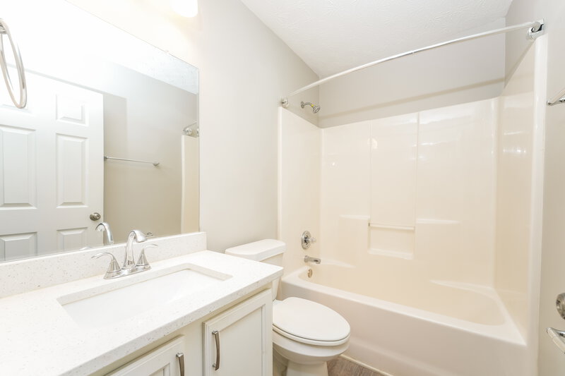 2,315/Mo, 205 Cool Weather Dr Lawrenceville, GA 30045 Bathroom View