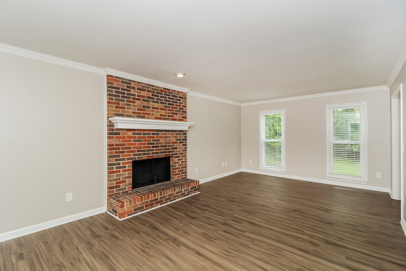 3,650/Mo, 1551 Brookcliff Cir Marietta, GA 30062 Living Room View 2