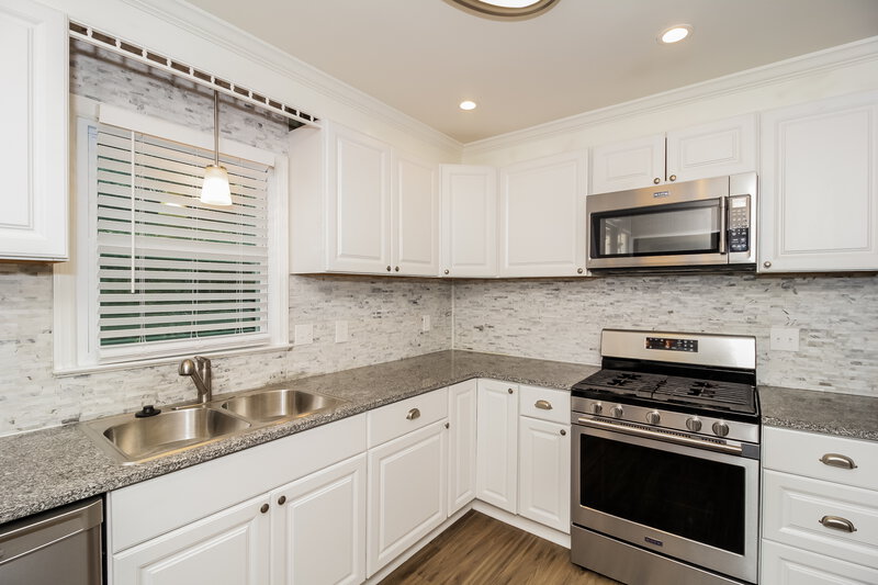 3,650/Mo, 1551 Brookcliff Cir Marietta, GA 30062 Kitchen View 3