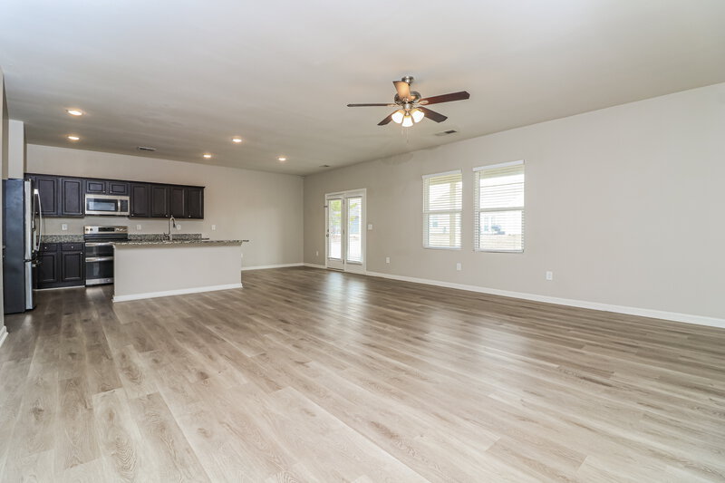 2,030/Mo, 145 Cotton Tail Ln Villa Rica, GA 30180 Living Room View 2