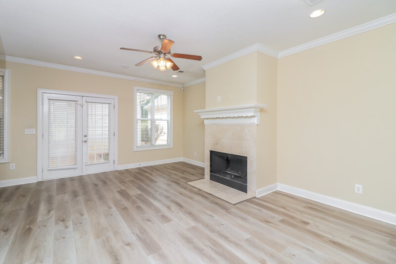 1,895/Mo, 14 Courtyard Ln Cartersville, GA 30120 Living Room View