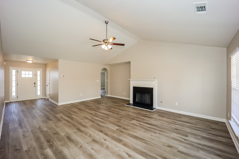 2,110/Mo, 5744 Village Loop Fairburn, GA 30213 Living Room View 3