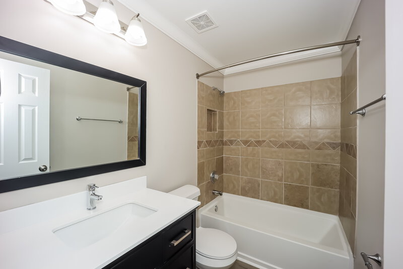 2,110/Mo, 5744 Village Loop Fairburn, GA 30213 Bathroom View