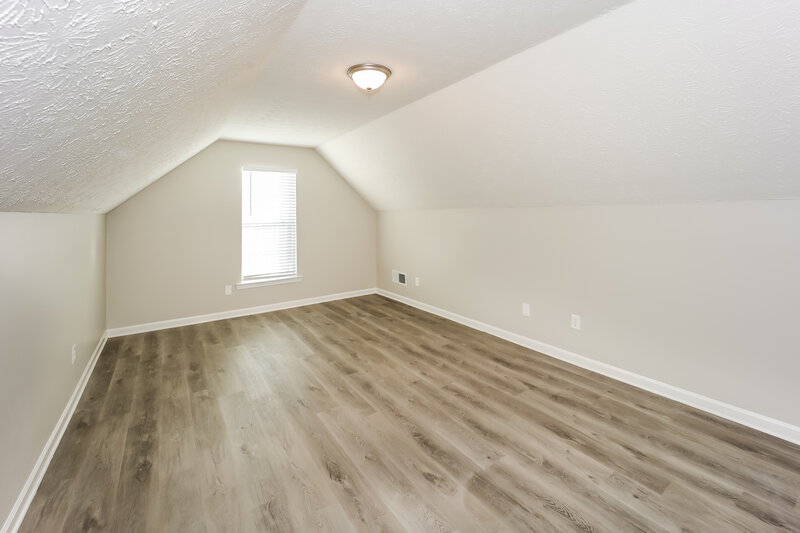 2,685/Mo, 8835 Lake Road Union City, GA 30291 Loft View