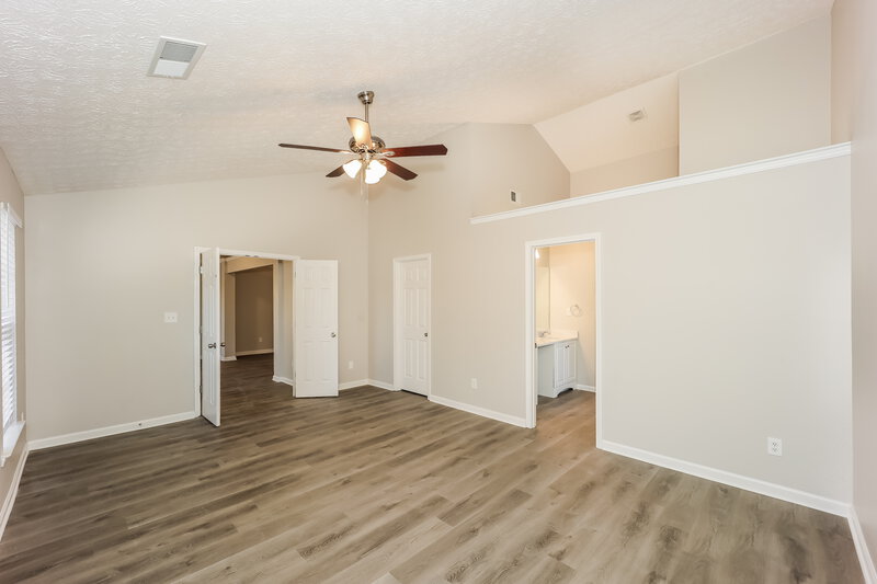 2,685/Mo, 8835 Lake Road Union City, GA 30291 Main Bedroom View 2