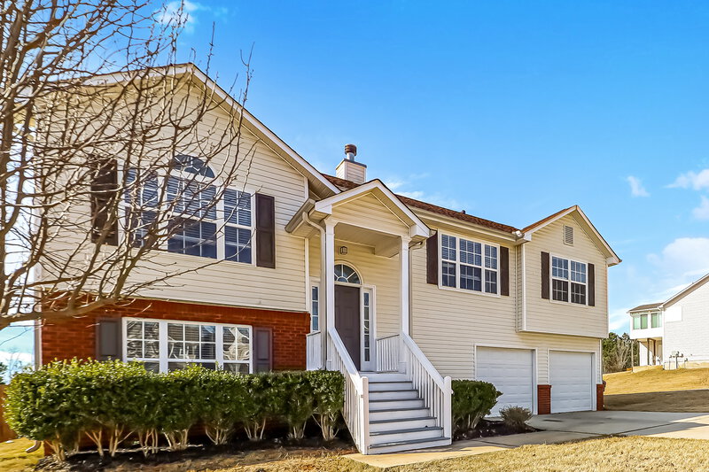 2,450/Mo, 1413 Buckingham Pl Stockbridge, GA 30281 Front View