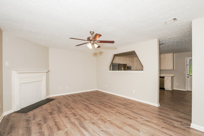 1,685/Mo, 915 Walnut Creek Ln Jonesboro, GA 30238 Misc View 3