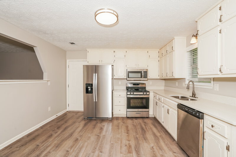 1,685/Mo, 915 Walnut Creek Ln Jonesboro, GA 30238 Misc View 5