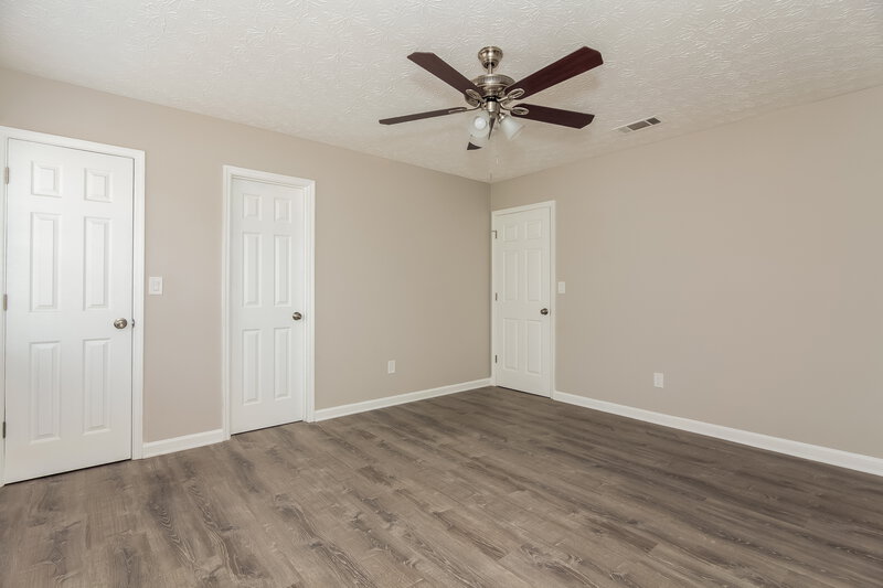2,310/Mo, 915 Walnut Creek Ln Jonesboro, GA 30238 Main Bedroom View