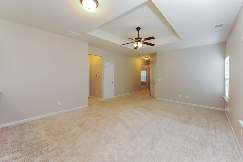 1,725/Mo, 105 Howard Ave Nw Cartersville, GA 30121 Living Room View