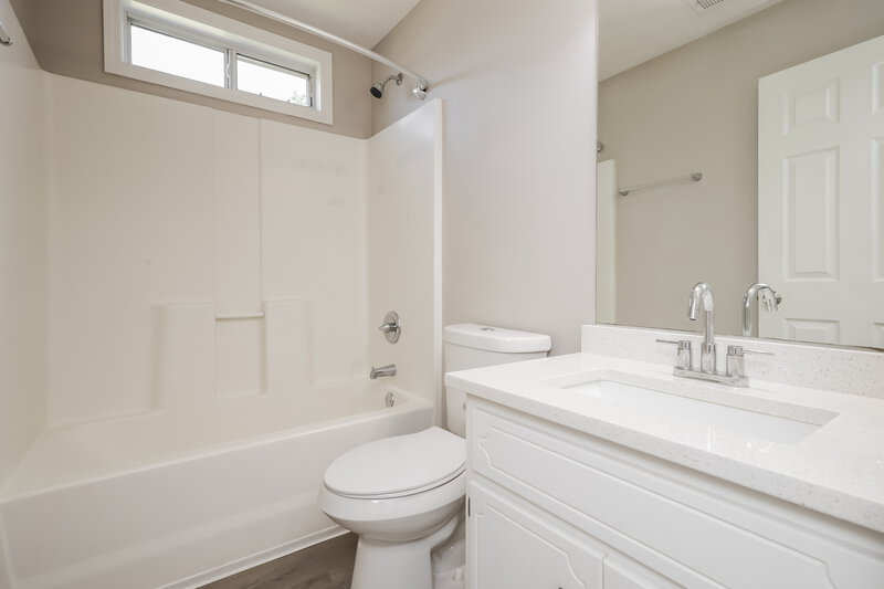 1,815/Mo, 308 Kellys Walk Locust Grove, GA 30248 Bathroom View