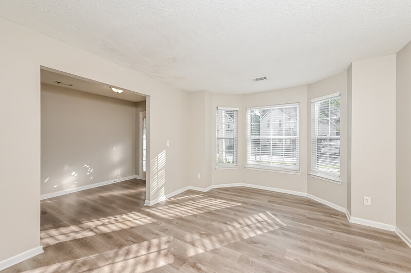 2,590/Mo, 3942 Rosebud Park Dr Snellville, GA 30039 Family Room View