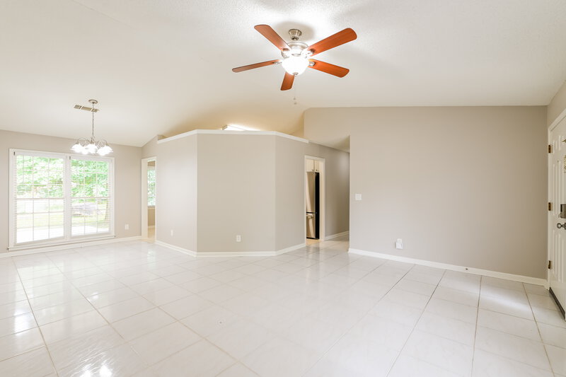 2,160/Mo, 3100 Windwood Trl Lawrenceville, GA 30044 Living Room View 2