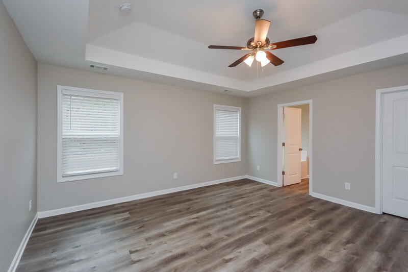 2,050/Mo, 1073 Navaho Trl Monroe, GA 30655 Main Bedroom View