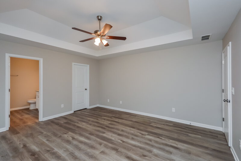 2,050/Mo, 1073 Navaho Trl Monroe, GA 30655 Main Bedroom View 2