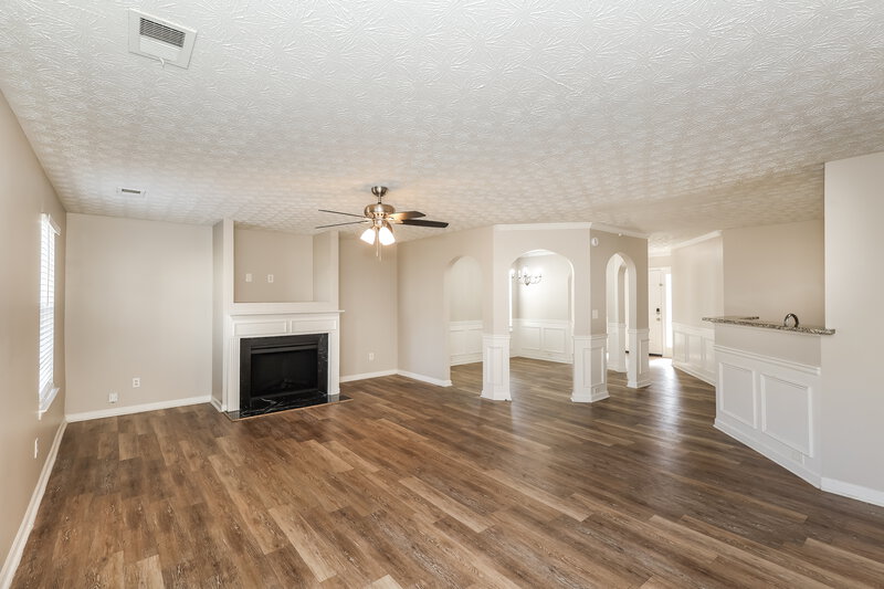 2,285/Mo, 1134 Gable Ter Jonesboro, GA 30236 Living Room View