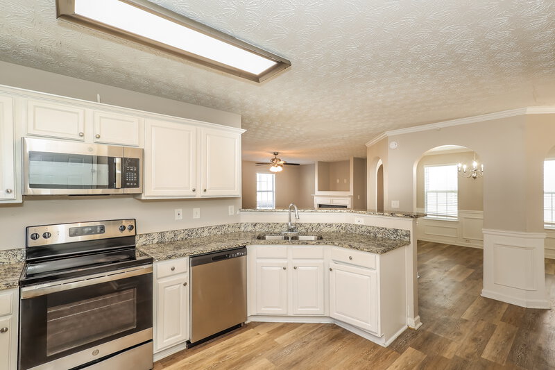2,285/Mo, 1134 Gable Ter Jonesboro, GA 30236 Kitchen View 3