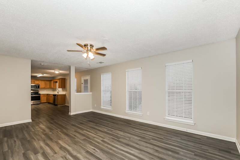 2,190/Mo, 5391 Katherine Village Dr Ellenwood, GA 30294 Living Room View 2