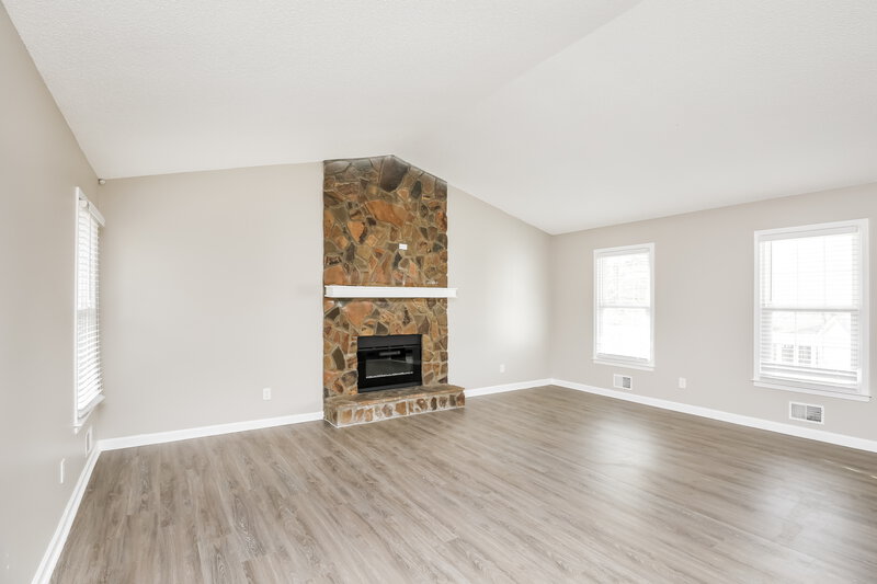 1,865/Mo, 4195 Hidden Meadow Cir Sugar Hill, GA 30518 Living Room View