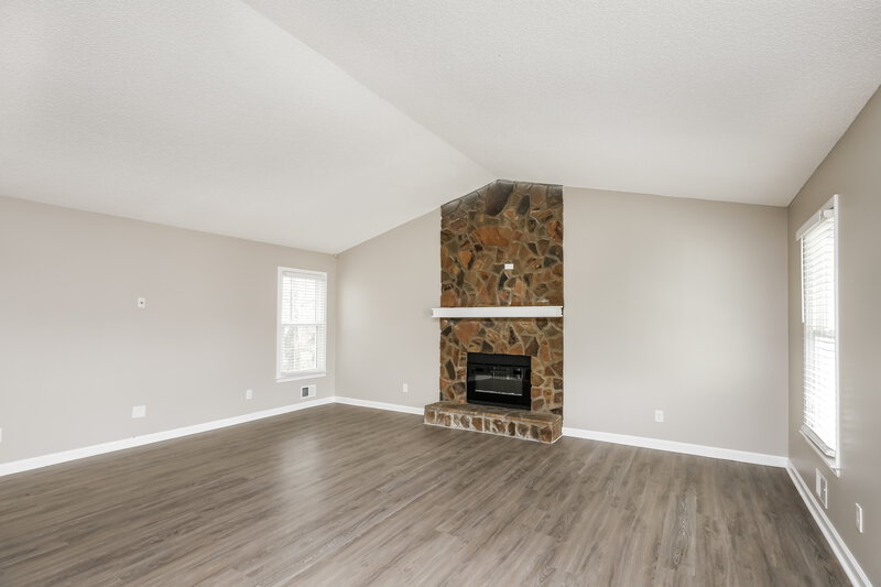 1,865/Mo, 4195 Hidden Meadow Cir Sugar Hill, GA 30518 Living Room View 4
