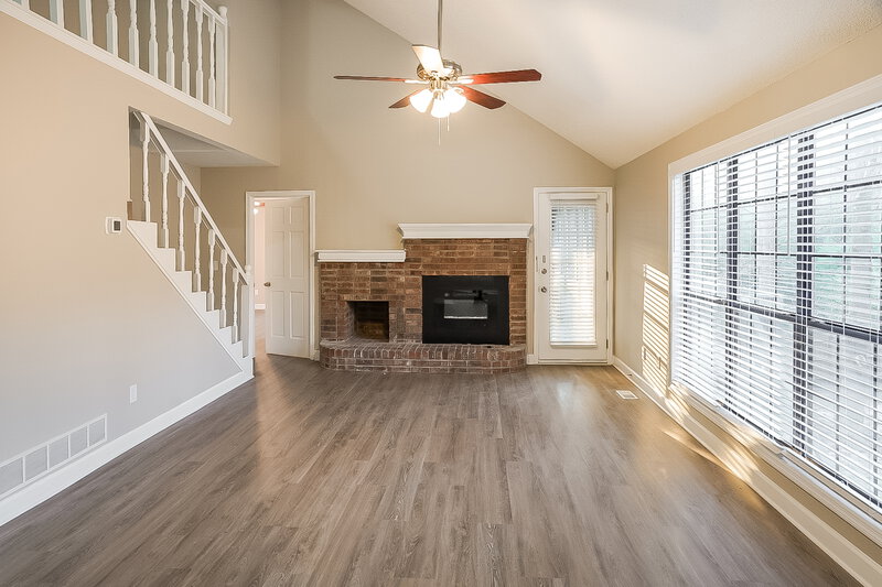 2,020/Mo, 2474 Smith Ave SW Marietta, GA 30064 Living Room View