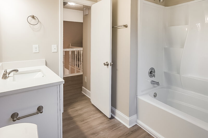 2,020/Mo, 2474 Smith Ave SW Marietta, GA 30064 Main Bathroom View