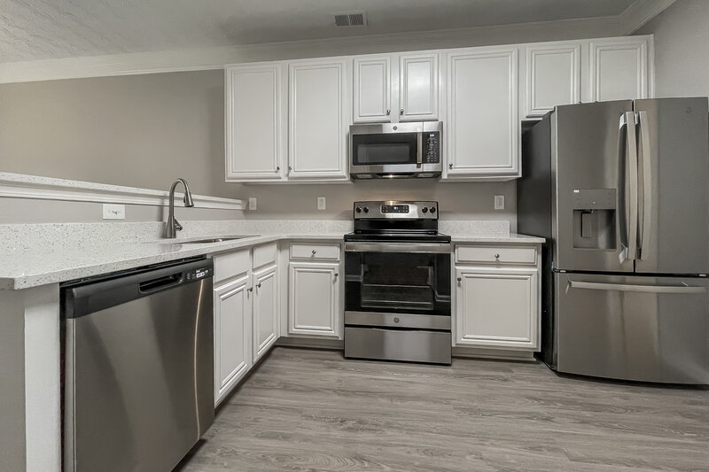 1,815/Mo, 11181 Aliyah Dr Hampton, GA 30228 Misc View 12