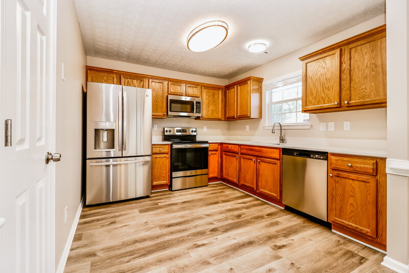 2,130/Mo, 474 Limerick Wy Hampton, GA 30228 Kitchen View