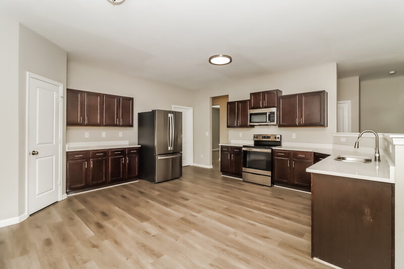 2,125/Mo, 29 Culver Ridge Dr Cartersville, GA 30120 Kitchen View