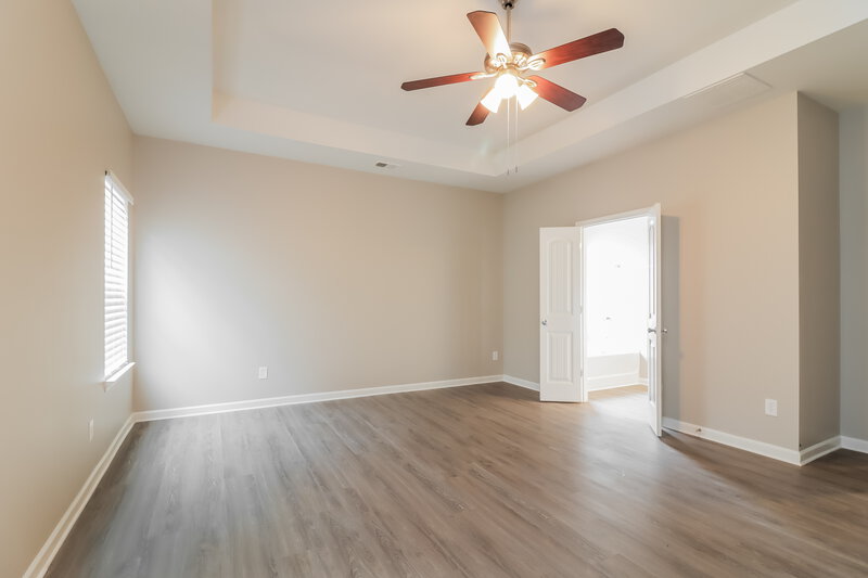 2,195/Mo, 350 Windpher Rdg Hampton, GA 30228 Main Bedroom View 2