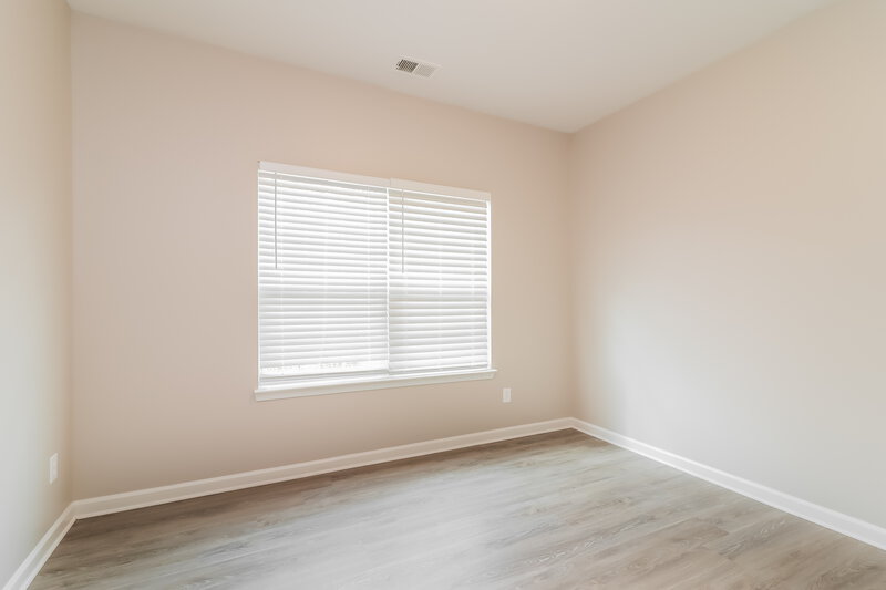 2,195/Mo, 350 Windpher Rdg Hampton, GA 30228 Bedroom View 2