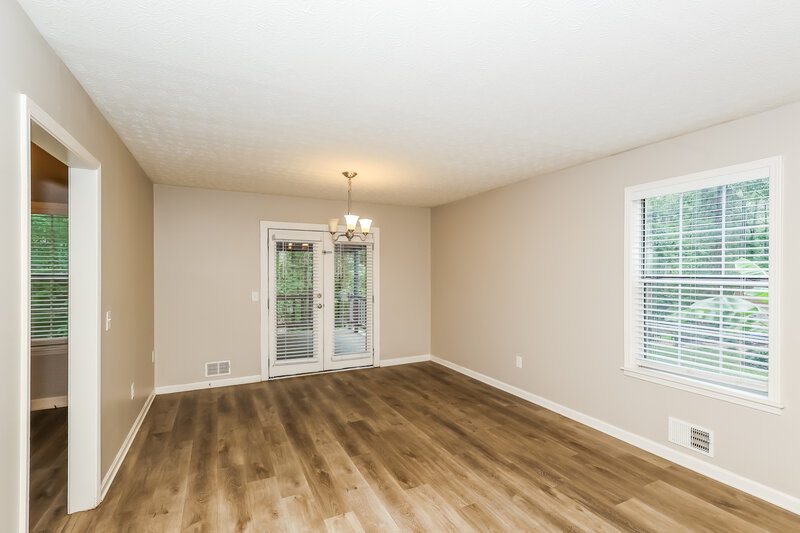 1,915/Mo, 15 Valley Brook Drive Newnan, GA 30265 Dining Room View