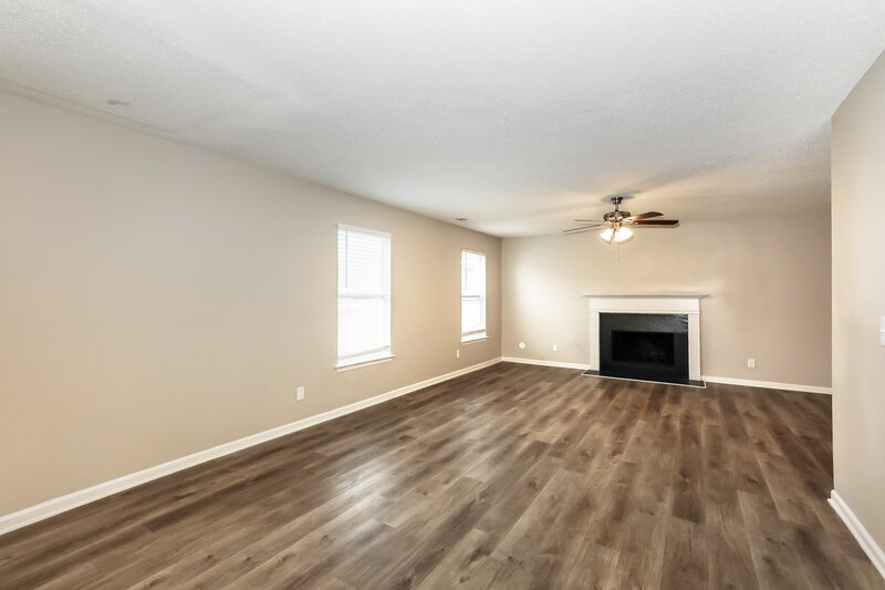 2,395/Mo, 6076 Trotters Cir Fairburn, GA 30213 Family Room View 2