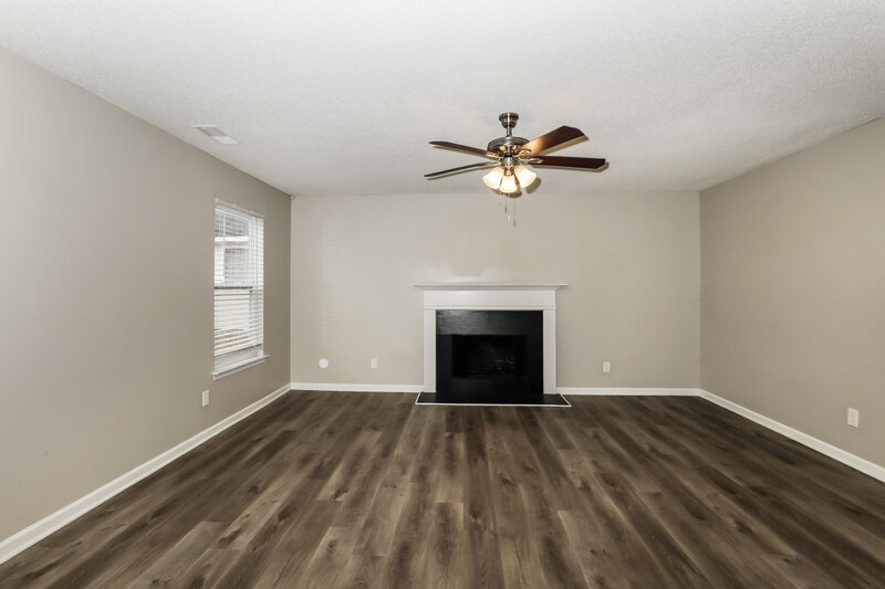 2,395/Mo, 6076 Trotters Cir Fairburn, GA 30213 Family Room View 3