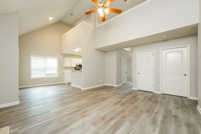 1,950/Mo, 2925 Winding Grove Drive Lithonia, GA 30038 Living Room View 2